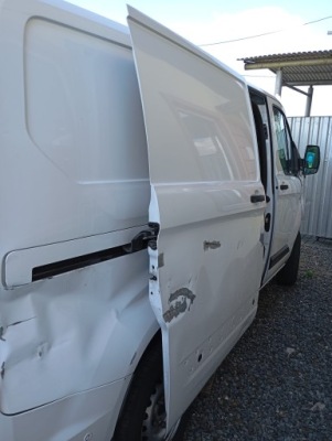 Двері зсувні праве bok ford transit custom lift фото №1