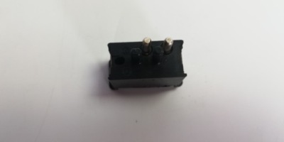 Вимикач підігрів скло задня mercedes w126 w123 фото №1