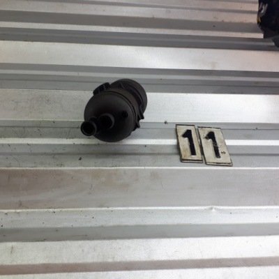 Audi a6 c 62.7 tdi корпус фильтра масла 8558686 фото №1