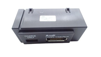 AUDI RS3 8V ГНЕЗДО USB 8V0035736B 5Q0035736A