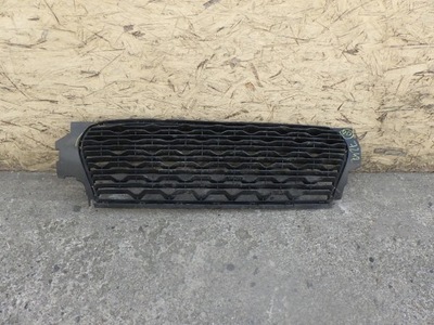 Dacia duster ii 2 2017- решітка бампера передня фото №1