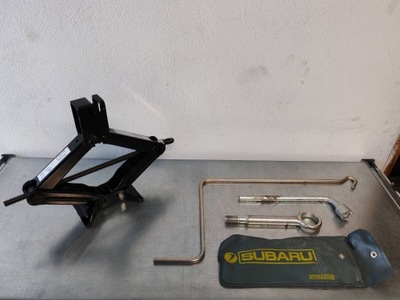 Subaru xv impreza outback legacy домкрат підйомник комплект фото №1