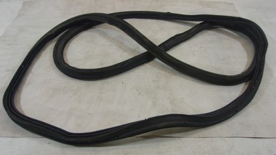 Прокладка двері лівих передніх vw golf v plus фото №1