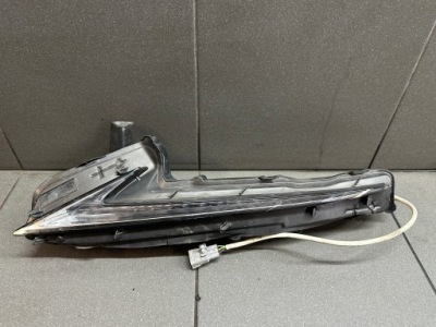 Лампа левый перед led drl lexus is 3 81620-53011 фото №1