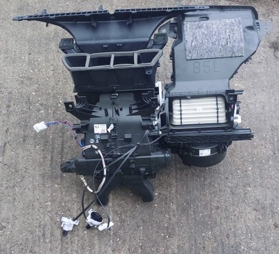 Toyota yaris iii 1,33 отопитель 14r фото №1