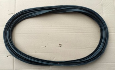 Nissan leaf ii ze1 прокладка крышки багажника фото №1