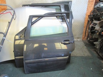 Дверь левая левый задняя задние volvo v70 96-00 фото №1