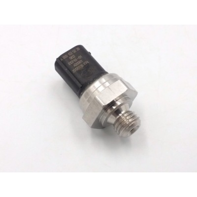 Датчик давления топлива фото №1