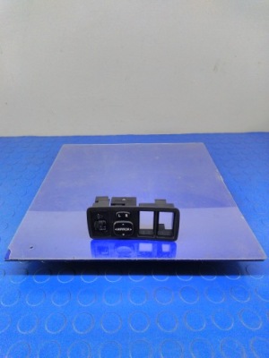 Toyota corolla e12 панель управление зеркал фото №1