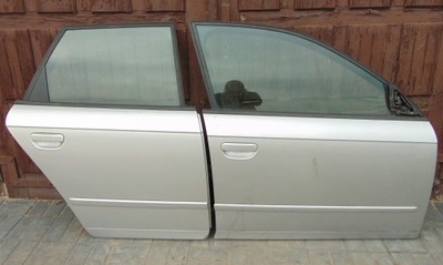 Audi a4 b7 kombi дверь правое задняя полный фото №1