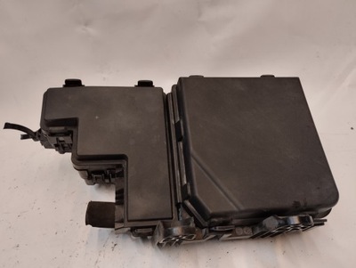 Renault kadjar коробка запобіжників фото №1