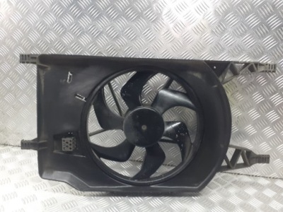 Вентилятор радиатора renault laguna 2 1.9 dci 1831068000 фото №1