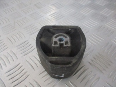 Подушка коробки левая audi a4 b5 1.9 tdi фото №1