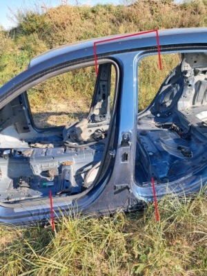 Блок двигуна середній лівий mercedes a klasa w177 фото №1