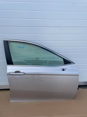 Toyota camry viii xv70 2017- дверь правое перед полный eu фото №1