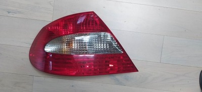 FARO IZQUIERDA PARTE TRASERA MERCEDES CLK W209 RESTYLING A2098200777  