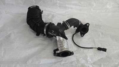 Шланг повітря renault 165763328r 165758885r фото №1