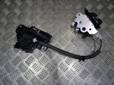 Audi a3 8y sportback 2023 замок доводчик кришки багажника фото №1