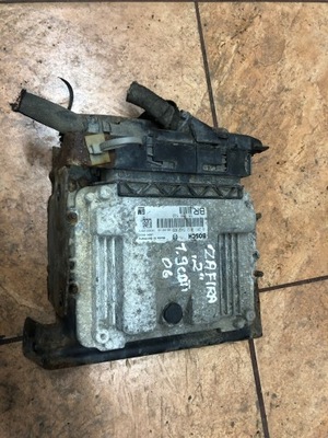 Zafira 2 1.9cdti бортовий комп'ютер блок керування фото №1