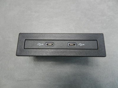 Vw arteon роз'єм port usb 5na035736 фото №1