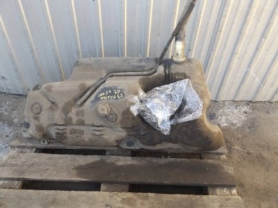 C3 picasso 1,6hdi bak бак пального фото №1