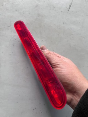 Лампа третий свет стоп с дверь задний  peugeot expert 3 16- 9811325980 фото №1