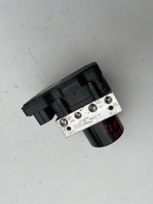 Fiat 500 lift насос abs блок керування 2016- фото №1