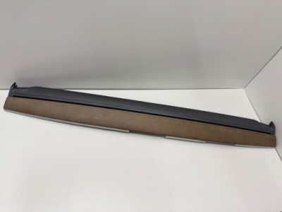 2022 tesla model 3 рамка бардачка 1100567 фото №1