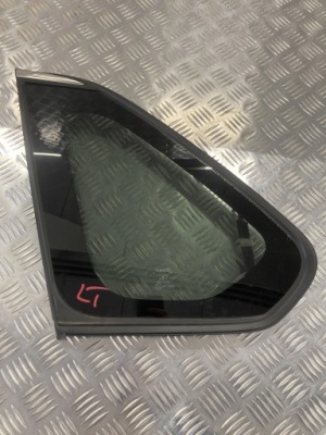 Стекло кузовная левый задняя подогрев rav4 v 19- фото №1