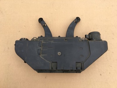 Корпус фильтра воздуха 3.0 d bmw x5 e71 x6 фото №1