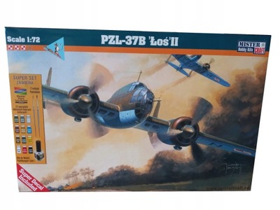 model do sklejania samolot PZL-37B "Łoś