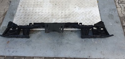 Toyota hilux балка бампера задня задня фото №1