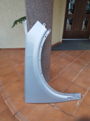 Volvo xc40 крила правий передній перед фото №1