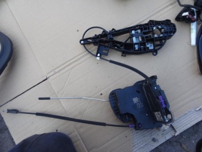 Замок основание ручка дверь левый задний  opel insignia b универсал 13598364 ita фото №1