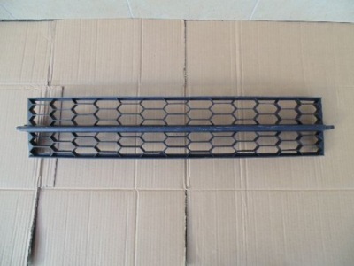 Решётка средняя бампер octavia iii 5e0 5e0853677 фото №1