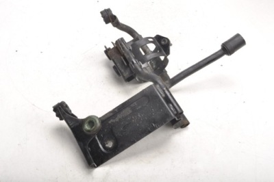 Bentley arnage 6.8 lift кронштейн насоса abs фото №1