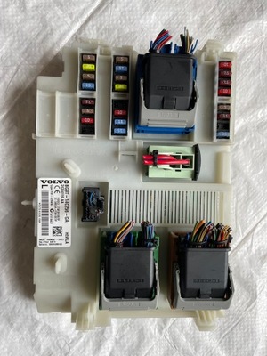 Модуль cem volvo xc70 v70 s80 s60 v60 31314116 aa фото №1