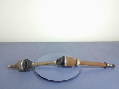 Renault express 1.3 tce 102 km привідний вал перед передня права фото №1