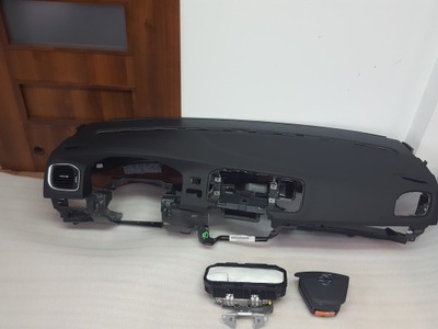 Консоль панель приладів панель приладів volvo s 60 2 подушка безпеки 2 ремені фото №1