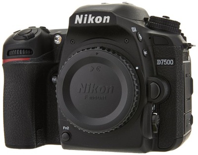 Aparat Nikon 10AE D7500 Body