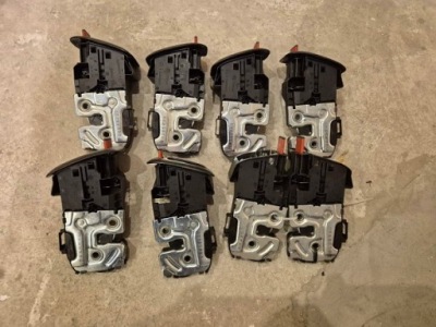 Замки задніх сидінь замки сидіння mercedes b klasa w246 фото №1