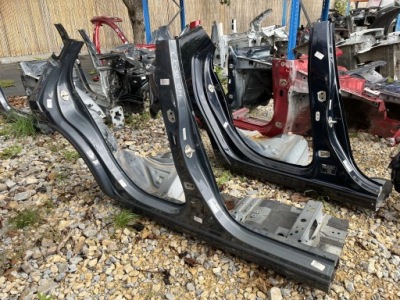 Порог правый четверть mazda cx-30 dm 19- 47c фото №1