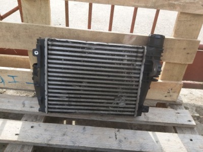 Радиатор воздуха интеркулер jumpy expert 3 фото №1