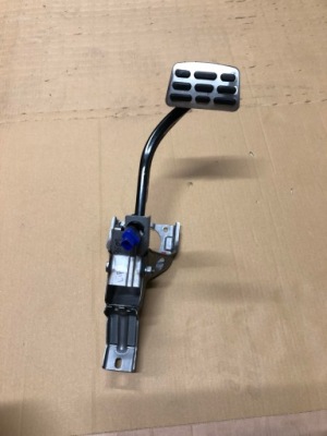 Hyundai i30n i30 iii n fastback 17- педаль тормоза автоматическая коробка передач фото №1