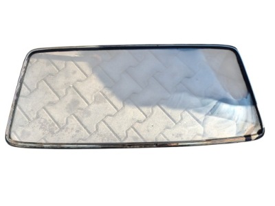 SZYBA CZOŁOWA PRZÓD ŁADA NIVA