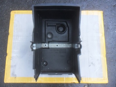 Focus mk2 1.6tdci корпус акумулятор низ  верх фото №1