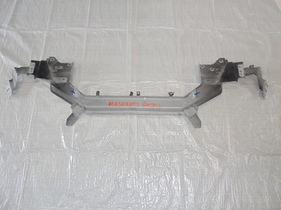 Pas передний усилитель балка maserati фото №1