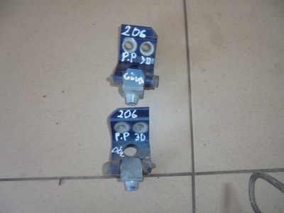 Петля дверь правый перед peugeot 206 фото №1