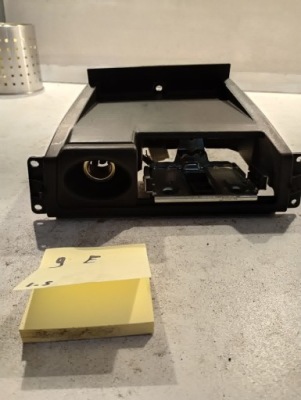 Honda civic vi 77440s04g01 попільничка прикурювач фото №1