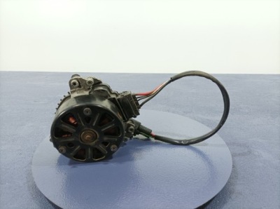 Bmw 7 g11 g12 радиатор двигатель вентилятора радиатор 8617086 фото №1